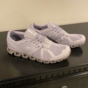 On cloud mens running shoe